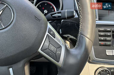 Внедорожник / Кроссовер Mercedes-Benz M-Class 2014 в 