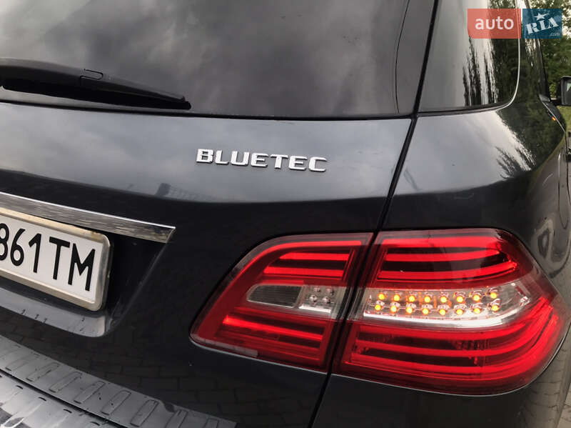 Позашляховик / Кросовер Mercedes-Benz M-Class 2014 в Дрогобичі
