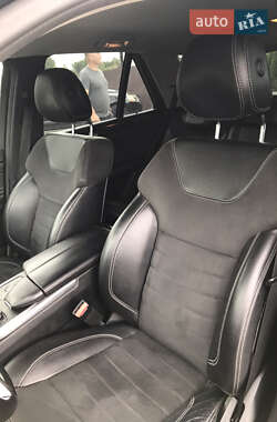 Внедорожник / Кроссовер Mercedes-Benz M-Class 2014 в 