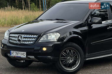 Внедорожник / Кроссовер Mercedes-Benz M-Class 2006 в 