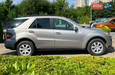 Позашляховик / Кросовер Mercedes-Benz M-Class 2007 в 
