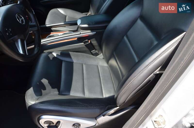 Позашляховик / Кросовер Mercedes-Benz M-Class 2008 в Павлограді