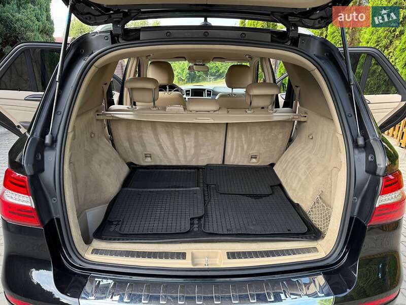 Позашляховик / Кросовер Mercedes-Benz M-Class 2012 в Хмельницькому