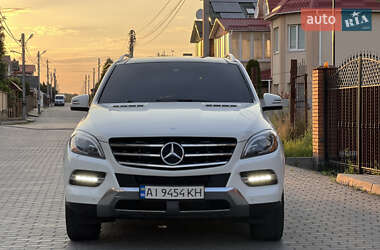 Позашляховик / Кросовер Mercedes-Benz M-Class 2012 в 
