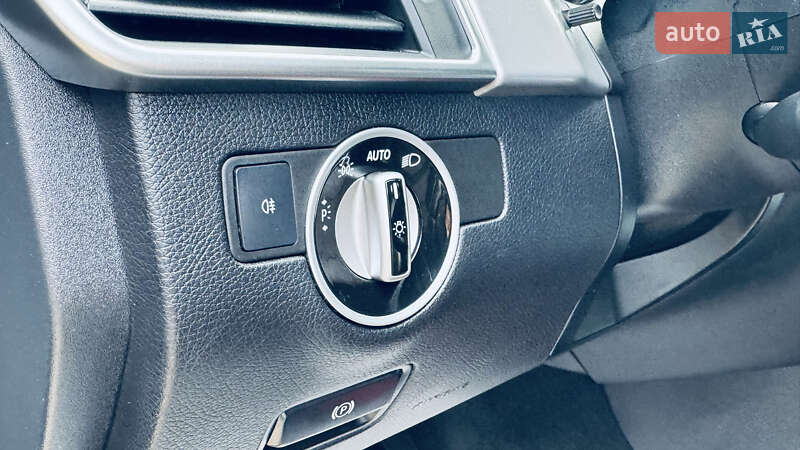 Внедорожник / Кроссовер Mercedes-Benz M-Class 2012 в Сваляве