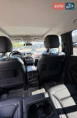 Внедорожник / Кроссовер Mercedes-Benz M-Class 2013 в 