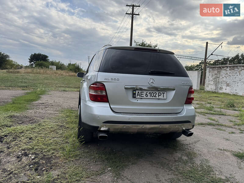 Позашляховик / Кросовер Mercedes-Benz M-Class 2006 в Запоріжжі