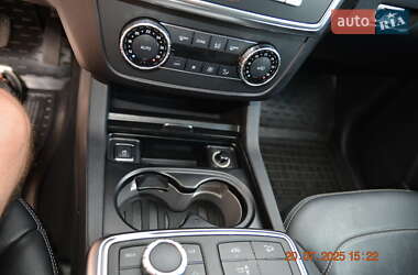 Внедорожник / Кроссовер Mercedes-Benz M-Class 2014 в 
