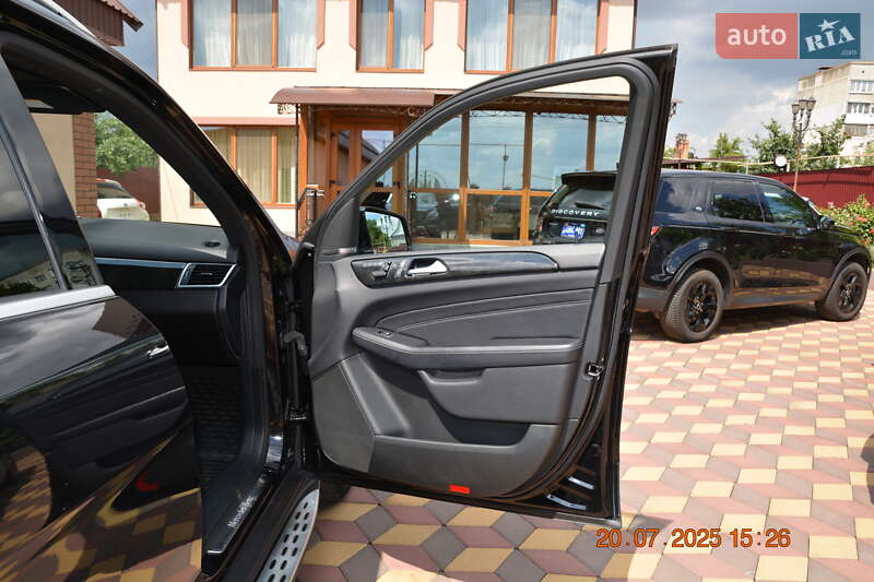 Позашляховик / Кросовер Mercedes-Benz M-Class 2014 в Первомайську