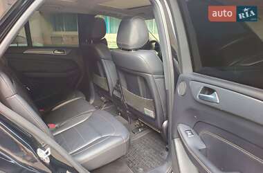 Позашляховик / Кросовер Mercedes-Benz M-Class 2015 в 