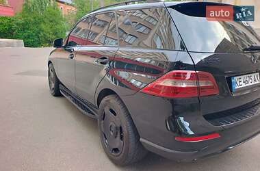 Позашляховик / Кросовер Mercedes-Benz M-Class 2015 в 