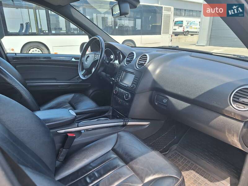 Позашляховик / Кросовер Mercedes-Benz M-Class 2008 в Нововолинську