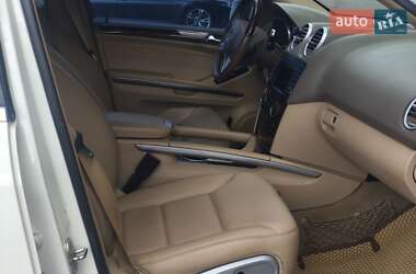 Внедорожник / Кроссовер Mercedes-Benz M-Class 2010 в 