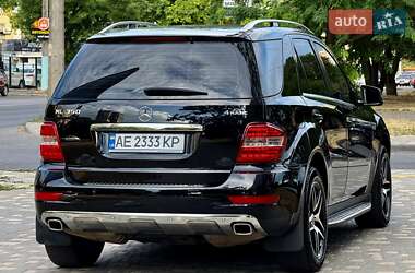 Внедорожник / Кроссовер Mercedes-Benz M-Class 2011 в 