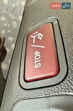 Внедорожник / Кроссовер Mercedes-Benz M-Class 2011 в 