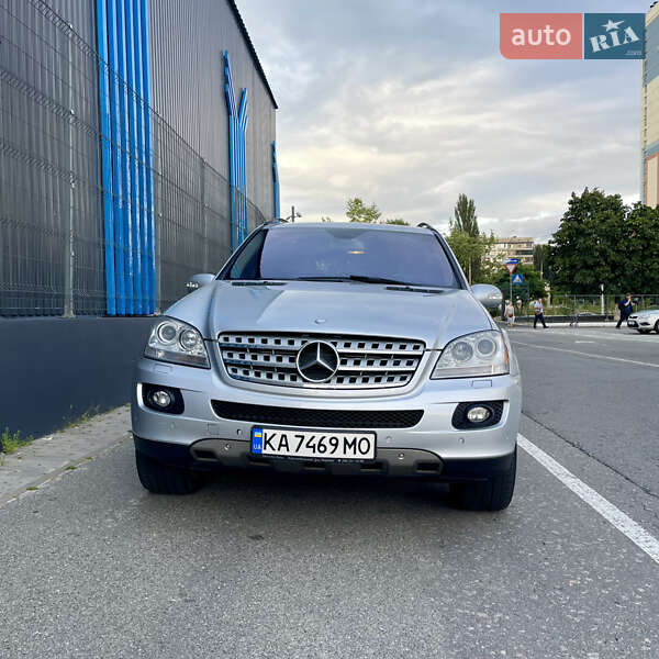 Внедорожник / Кроссовер Mercedes-Benz M-Class 2007 в Киеве