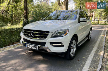 Внедорожник / Кроссовер Mercedes-Benz M-Class 2013 в Одессе