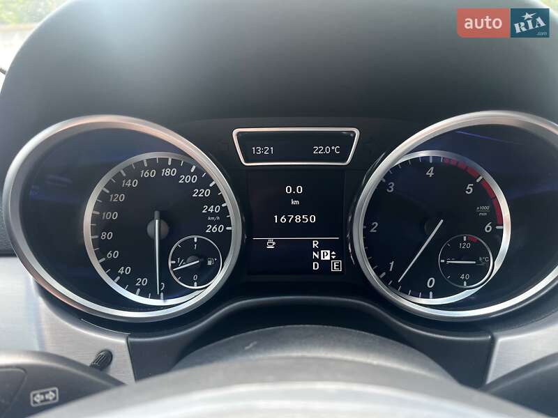 Внедорожник / Кроссовер Mercedes-Benz M-Class 2012 в Борисполе