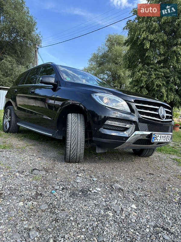 Внедорожник / Кроссовер Mercedes-Benz M-Class 2015 в Жидачове