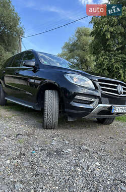 Внедорожник / Кроссовер Mercedes-Benz M-Class 2015 в 