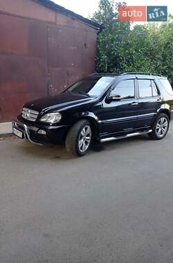 Позашляховик / Кросовер Mercedes-Benz M-Class 2002 в Одесі