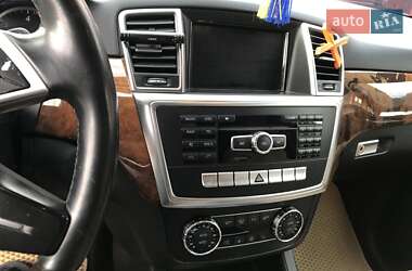 Внедорожник / Кроссовер Mercedes-Benz M-Class 2012 в 