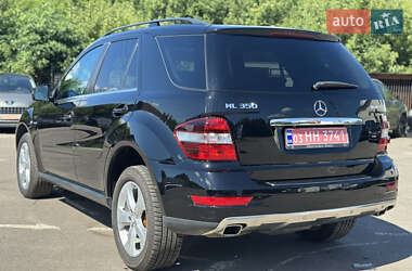 Внедорожник / Кроссовер Mercedes-Benz M-Class 2011 в 
