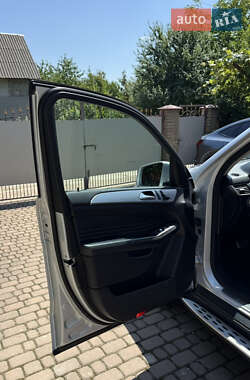 Внедорожник / Кроссовер Mercedes-Benz M-Class 2012 в 
