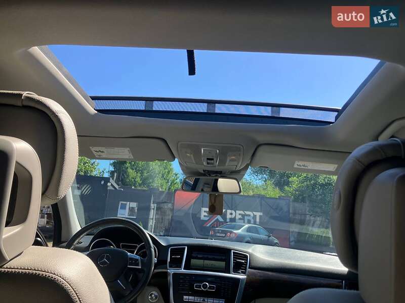 Позашляховик / Кросовер Mercedes-Benz M-Class 2013 в Львові