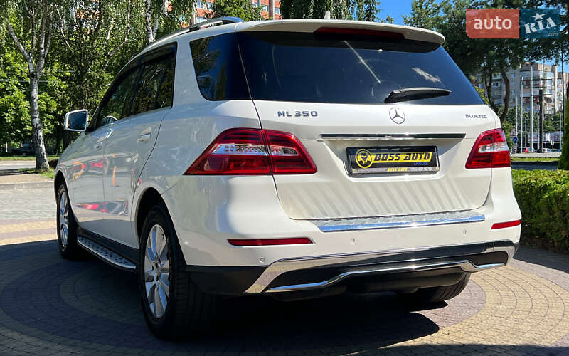 Внедорожник / Кроссовер Mercedes-Benz M-Class 2014 в Львове