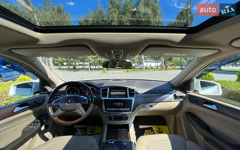 Внедорожник / Кроссовер Mercedes-Benz M-Class 2014 в Львове