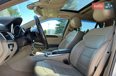 Внедорожник / Кроссовер Mercedes-Benz M-Class 2014 в 