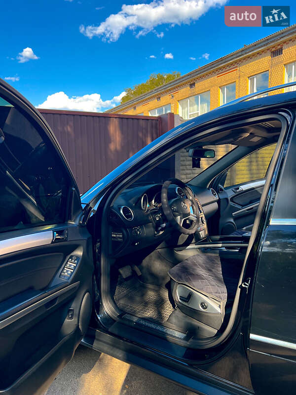 Позашляховик / Кросовер Mercedes-Benz M-Class 2009 в Подільську