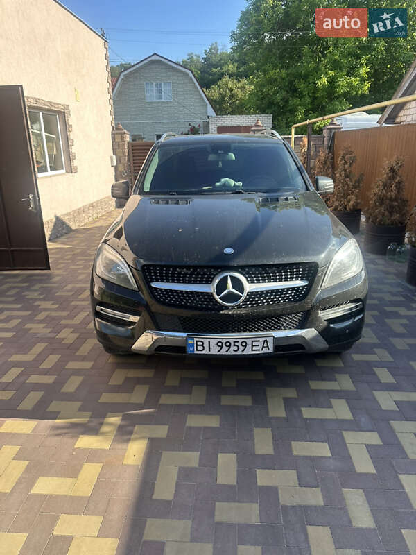 Mercedes-Benz M-Class 2014