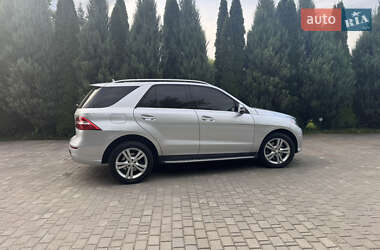 Внедорожник / Кроссовер Mercedes-Benz M-Class 2014 в 
