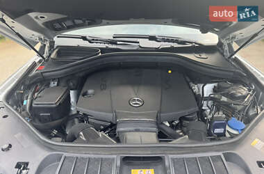 Внедорожник / Кроссовер Mercedes-Benz M-Class 2014 в 