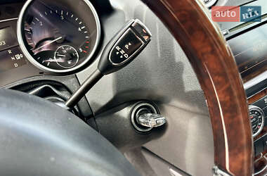Внедорожник / Кроссовер Mercedes-Benz M-Class 2011 в 