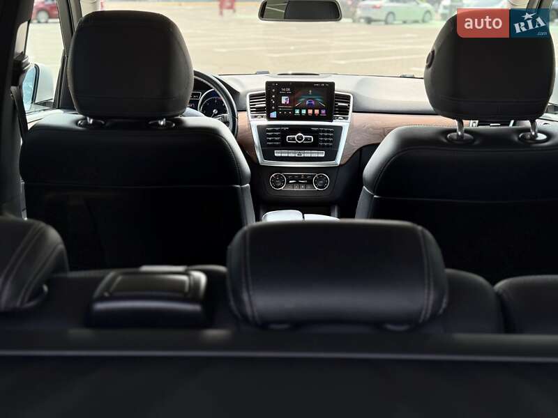 Внедорожник / Кроссовер Mercedes-Benz M-Class 2013 в Одессе
