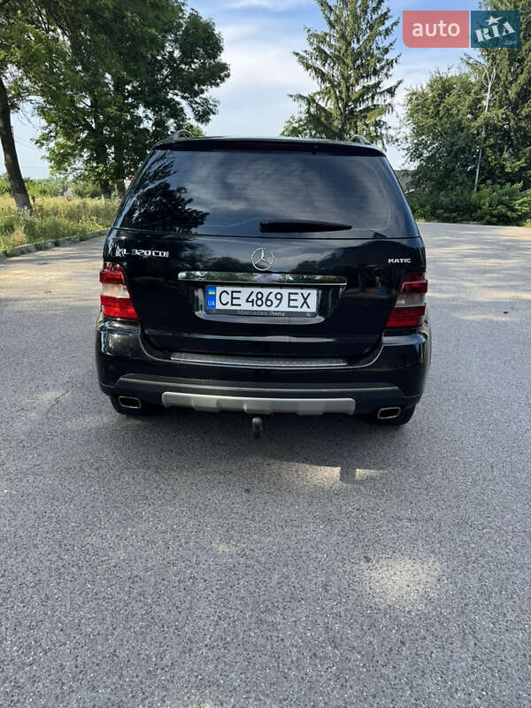 Внедорожник / Кроссовер Mercedes-Benz M-Class 2006 в Черновцах