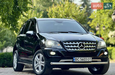Внедорожник / Кроссовер Mercedes-Benz M-Class 2009 в 