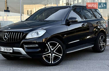 Внедорожник / Кроссовер Mercedes-Benz M-Class 2012 в 