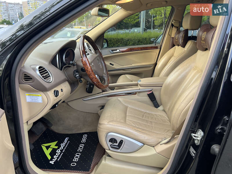 Внедорожник / Кроссовер Mercedes-Benz M-Class 2006 в Киеве