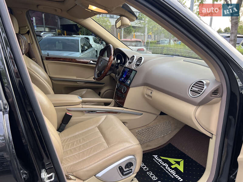 Внедорожник / Кроссовер Mercedes-Benz M-Class 2006 в Киеве