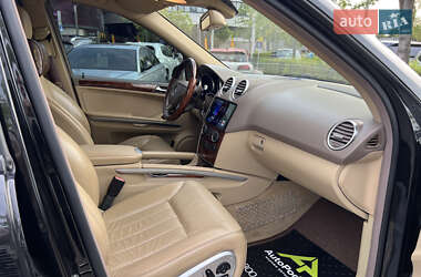 Внедорожник / Кроссовер Mercedes-Benz M-Class 2006 в 