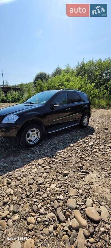 Внедорожник / Кроссовер Mercedes-Benz M-Class 2008 в Ивано-Франковске