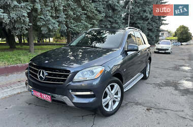 Внедорожник / Кроссовер Mercedes-Benz M-Class 2012 в Дубно