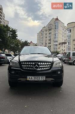 Внедорожник / Кроссовер Mercedes-Benz M-Class 2007 в Киеве