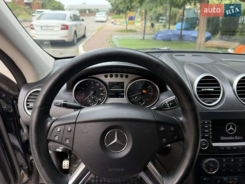 Внедорожник / Кроссовер Mercedes-Benz M-Class 2007 в Киеве фото 26 Внедорожник / Кроссовер Mercedes-Benz M-Class 2007 в Киеве