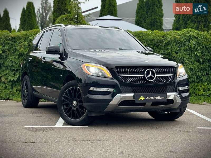 Mercedes-Benz M-Class 2012