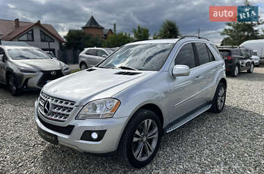 Внедорожник / Кроссовер Mercedes-Benz M-Class 2010 в 